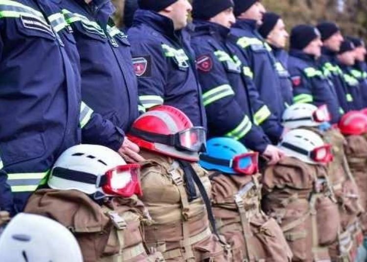 Gürcistan, Türkiye’ye ikinci arama kurtarma ekibini gönderdi