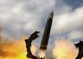 İki ülke son dakika duyurdu: Sabah saatlerinde art arda balistik füze fırlattılar!