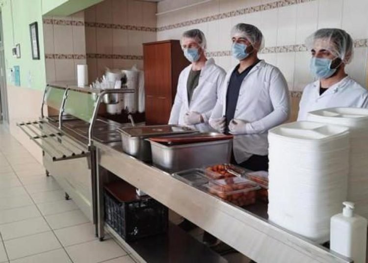 İlköğretim ve ortaöğretim öğrencilerine müjde: Ücretsiz yemek verilecek