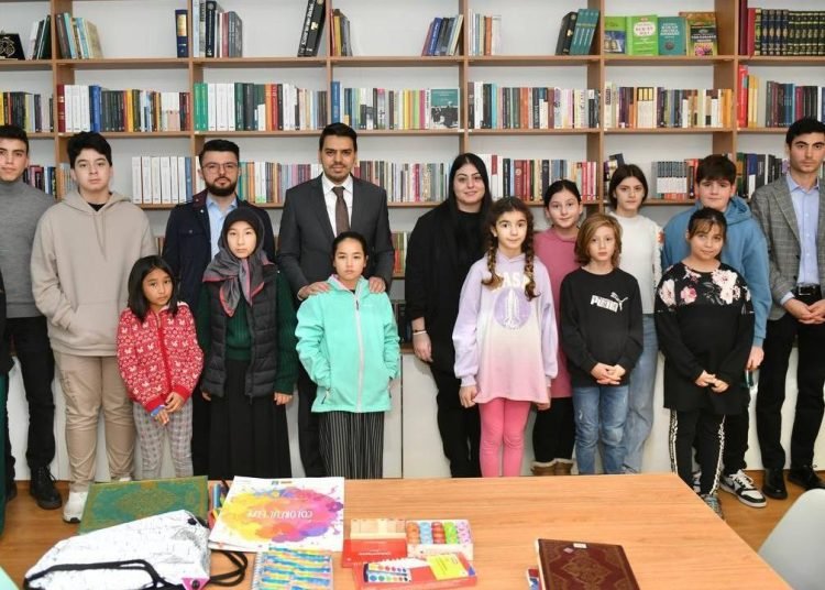 İsviçre’de “Anadolu Okuma Evi ve Yeni Aksa Camisi” hizmete açıldı