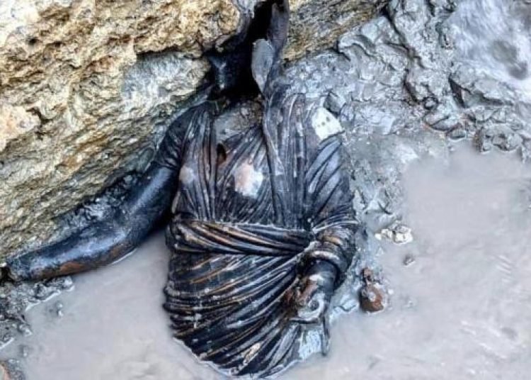 İtalya’da 2 bin 300 yıllık bronz heykeller keşfedildi