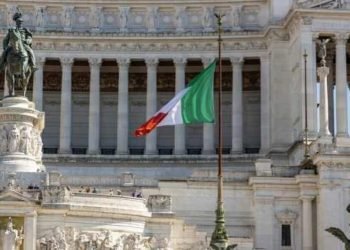 İtalya’da mahkemeden ilginç karar: Çocuklar büyüklerini görmek zorunda değil