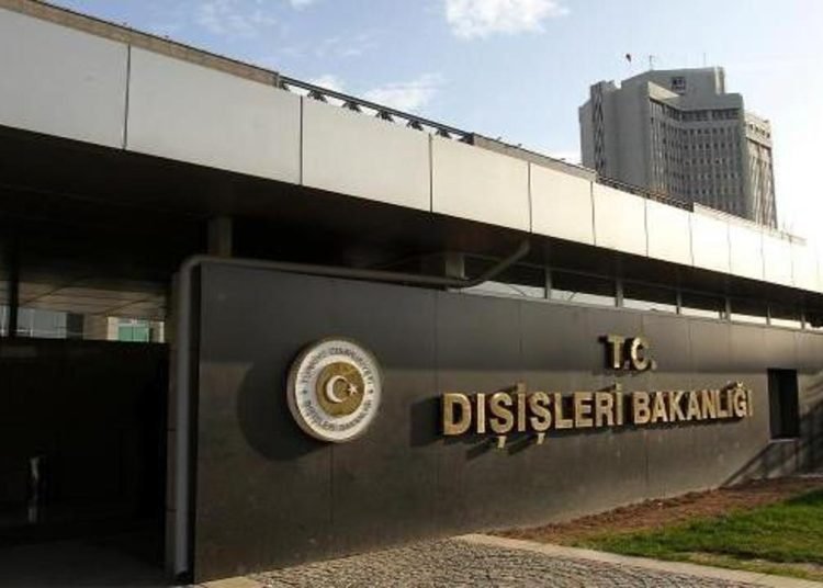 Lübnan Dışişleri Bakanı Bouhabib Türkiye’ye geliyor