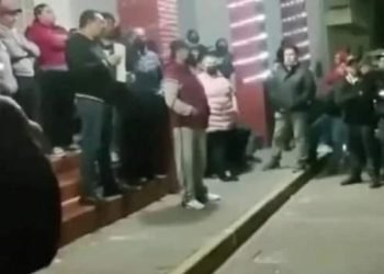 Meksika’da göstericiler belediye başkanını kaçırdı!