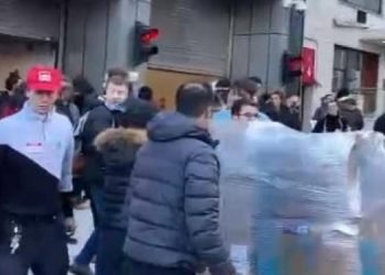 New York’ta Türkevi’nin önündeki hummalı yardım hazırlığı böyle görüntülendi