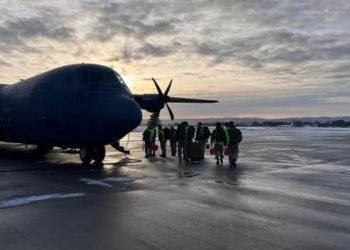 Norveç’in özel donanımlı uçan ambulansı depremzedeler için uçtu