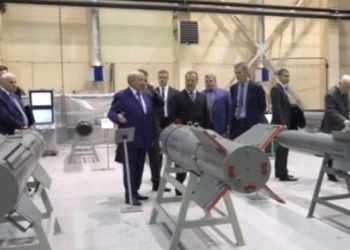 ‘Nükleer silahlarla kendimizi savunuruz’