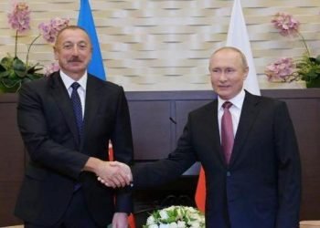 Putin ve Aliyev telefonda bölgesel konuları görüştü