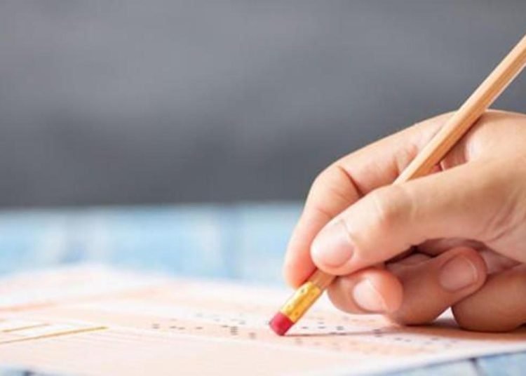Yabancı Dil Sınavı 26 Mart’a ertelendi