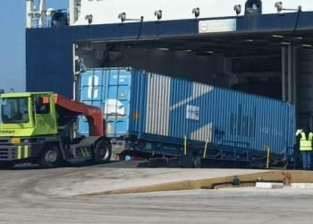 Yunanistan’dan Türkiye’deki depremzedelere 110 ton ek yardım