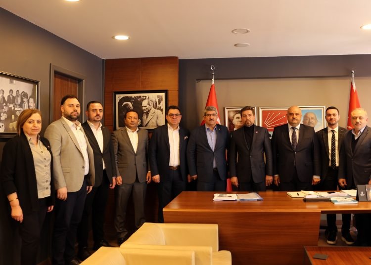 KOTO’dan CHP İl Başkanı Sarı’ya  ‘hayırlı olsun’ ziyareti