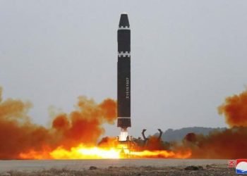 ABD’nin hamlesi sonrası Kuzey Kore’den balistik füze denemesi