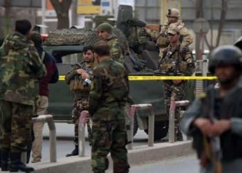 Afganistan’da bombalı saldırı: Vali hayatını kaybetti