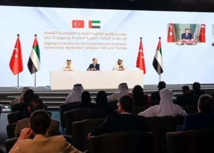 BAE gazeteleri ortaklık anlaşmasını yorumladı: “Mihenk taşı” niteliğinde