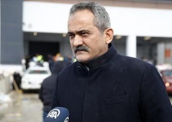 Bakan Özer açıkladı: Depremzede öğrencilere 26 milyon ders kitabı