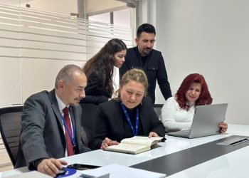 KADIN İSTİHDAMINDA HEDEF 10 YIL İÇERİSİNDE AVRUPA ORTALAMASININ ÜSTÜNE GEÇMEK