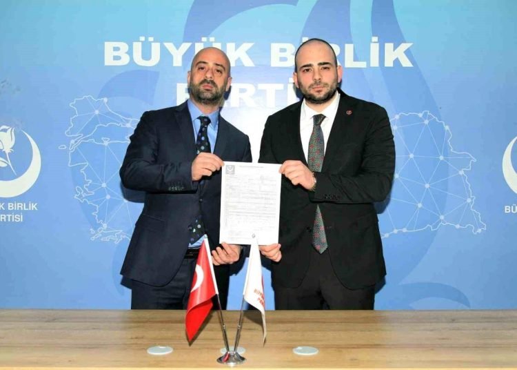 BBP Gebze İlçe Başkanı Akdemir, milletvekili aday adaylığı için istifa etti