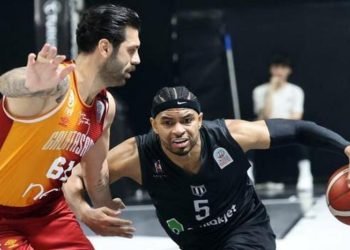 Beşiktaş derbide Galatasaray’ı devirdi