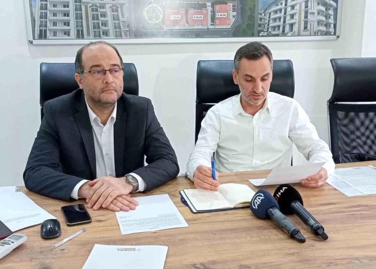 Binanın kirişlerinin toprakla doldurulduğu iddia edilmişti, müteahhitten açıklama