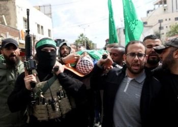 Cenin Mülteci Kampı’nda öldürülen 6 Filistinli son yolculuğuna uğurlandı