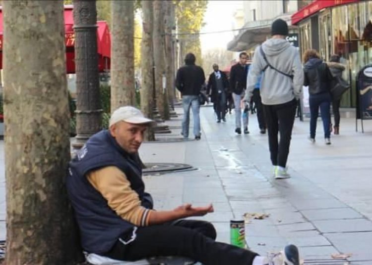 Fransa’da dar gelirli hanelere “gıda çeki” dağıtılacak