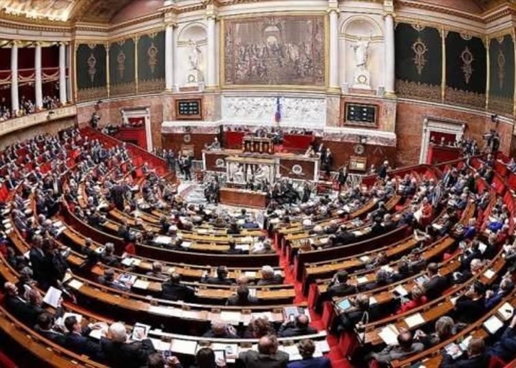 Fransa’yı yarın “kara bir gün” bekliyor