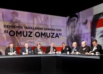 Futbol camiasından tarihi kenetlenme! İşte deprem bölgesi için toplanan dev bağış miktarı