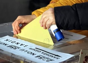 HaberTürk yazarı Sarıkaya: Aritmetik hesaplar, ikinci turu daha güçlü gösteriyor