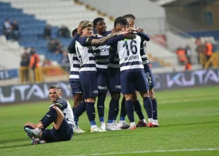 Kasımpaşa’da 4 gollü maç! Fernando’nun penaltısı Antalyaspor’a yetmedi