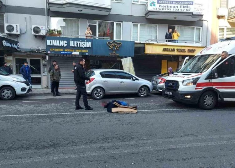 Okula giderken otobüsün çarptığı ilkokul öğrencisi hayatını kaybetti