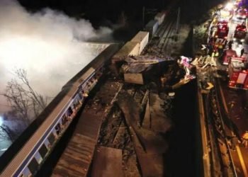 Yunanistan’da tren faciası! Çok sayıda ölü ve yaralı var