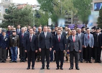 23 Nisan Ulusal Egemenlik Ve Çocuk Bayramı Törenlerle Kutlandı