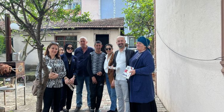 Başkan Atik; Kartepe ’de Bizde Varız Dedi.