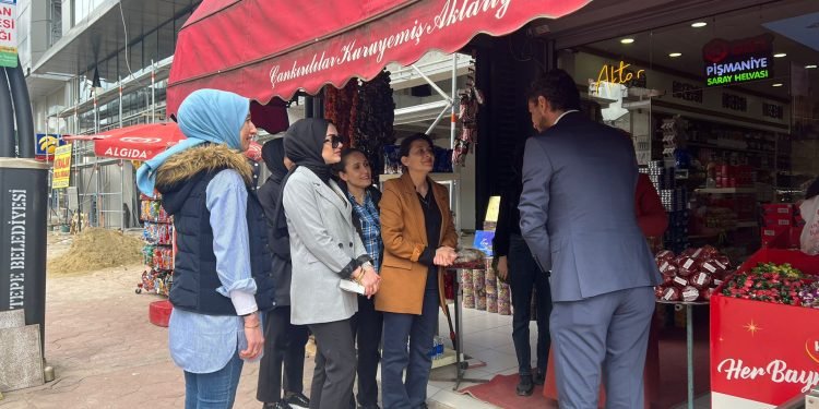 Başkan Atik; Kartepe ’de Bizde Varız Dedi.