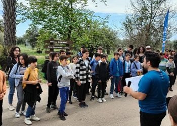 Antalya’nın hazinesi Zeytinpark’ta gençler için hazine oyunu düzenlendi