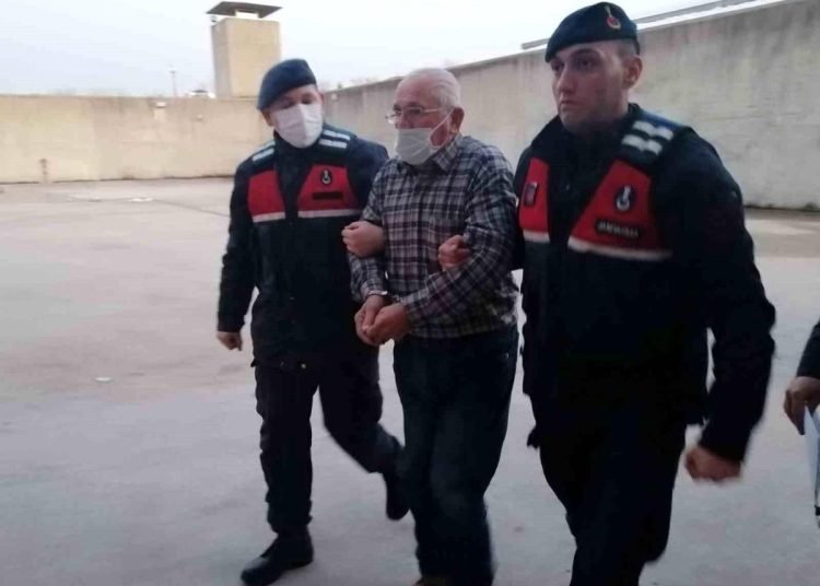 Komşusunu öldüren sanığa müebbet hapis