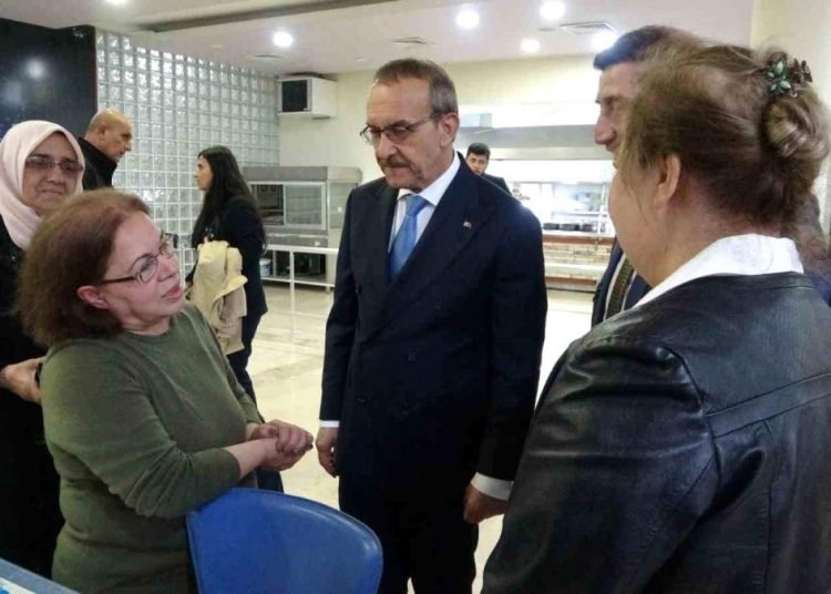 Vali Yavuz: “Kocaeli’ye 40 bine yakın depremzedemiz geldi”