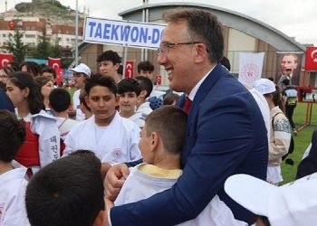 19 Mayıs Atatürk’ü Anma, Gençlik ve Spor Bayramı Nevşehir’de coşkuyla kutladı.
