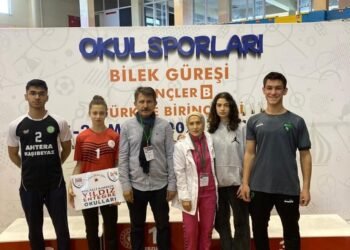 Kartepe Birincilikere Doymuyor…