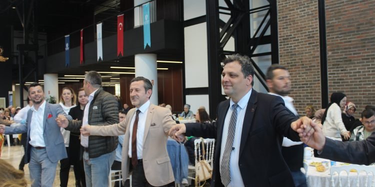 Büyük Birlik Milletvekili Adayları, Kocaeli’nde Her Yerde.