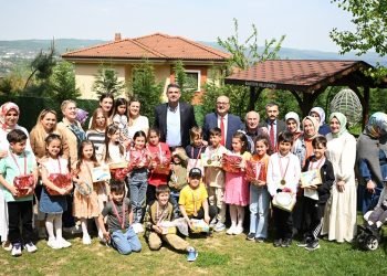 KOCAMAN BAŞARILI FOLKLÖRCÜLERİ MİSAFİR ETTİ