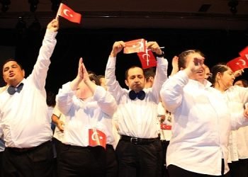 Özel Bireyler Alkışı Hak Etti