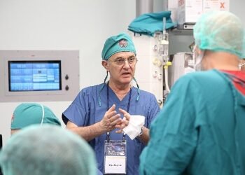 7. Canlı Cerrahi Sempozyumu’nda 120 doktor, canlı yayında 70 ameliyat yaptı