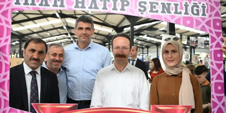 KARTEPE’DE “İMAM HATİP OKULLARI ŞENLİĞİ”
