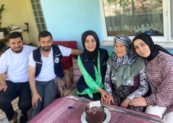 KARTEPELİ HAVVA KARA 89.YAŞINA ALO EVLAT İLE GİRDİ