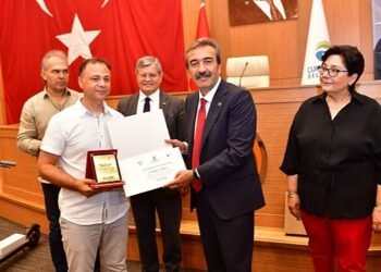 Çevreyi korudular ödülleri aldılar