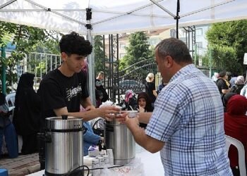 İnegöl Belediyesi Yks Sınavında Öğrencileri Ve Aileleri Yalnız Bırakmadı