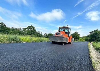 İzmit köy yolları şehir merkezini aratmıyor