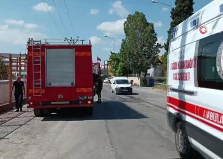 Kauçuk fabrikasında yangın çıktı, işçiler müdahale etti