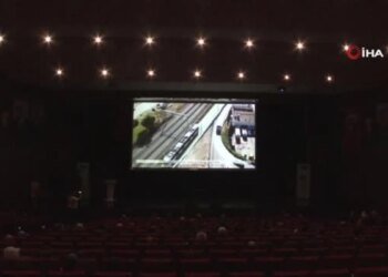 Kocaeli’nin sürdürülebilir kentsel ulaşım planı için kollar sıvandı